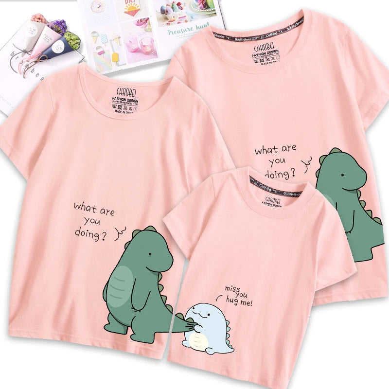 Family Matching Outfits – Cartoon Dinosaur T-Shirts for Mom, Dad & Kids | Summer Cotton Parent-Child Clothing SetParent-Child Matching T-Shirts