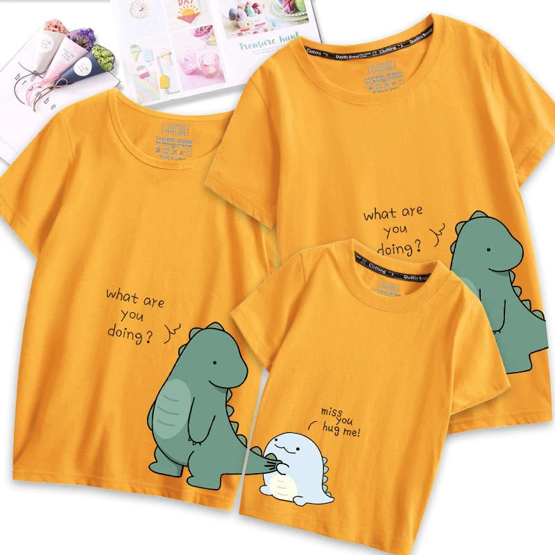 Family Matching Outfits – Cartoon Dinosaur T-Shirts for Mom, Dad & Kids | Summer Cotton Parent-Child Clothing SetParent-Child Matching T-Shirts