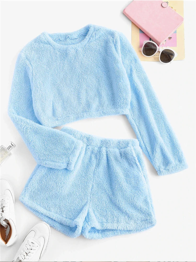 Women’s Pink Plush 2-Piece Tracksuit – Round Neck Sweatshirt & Shorts Set | Casual Home & Lounge Wear