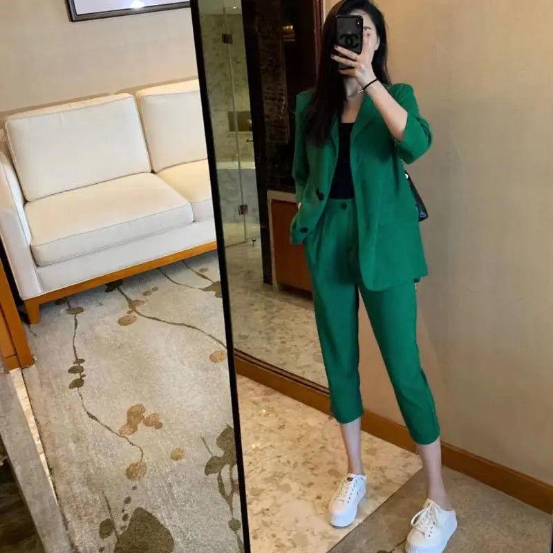Women’s Casual Two-Piece Suit Set – Elegant Blazer & Pants Office Outfit | Fall 2025 Fashion