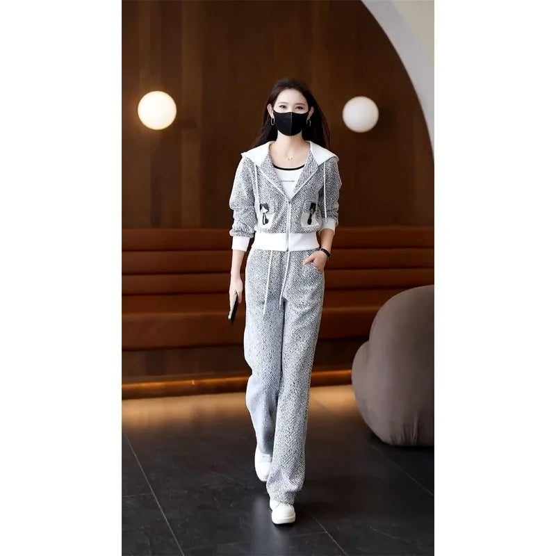 Women’s 2025 Casual Sports Two-Piece Set – Age-Reducing Hooded Cardigan & Pants | Autumn Fashion