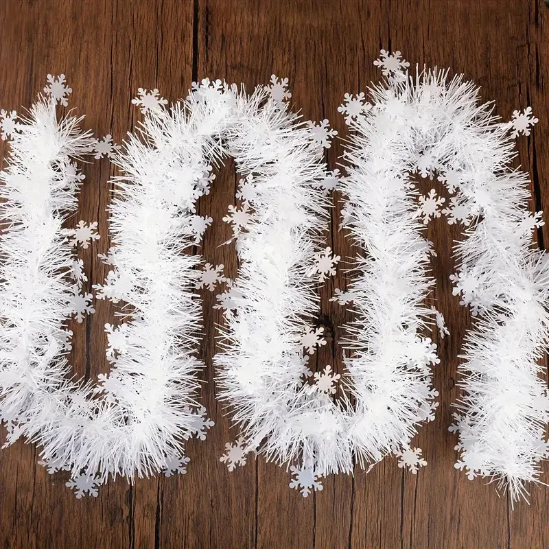 Christmas Tinsel Garland – Shiny Metallic Tree Decoration for Home & Living Room