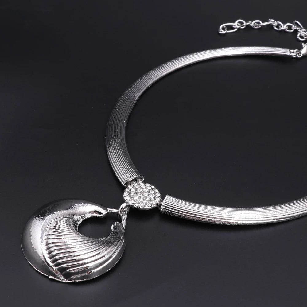 Dubai Silver Plated Luxury Jewelry Set – Women’s Necklace, Earrings, Bracelet & Ring for Wedding and Party
