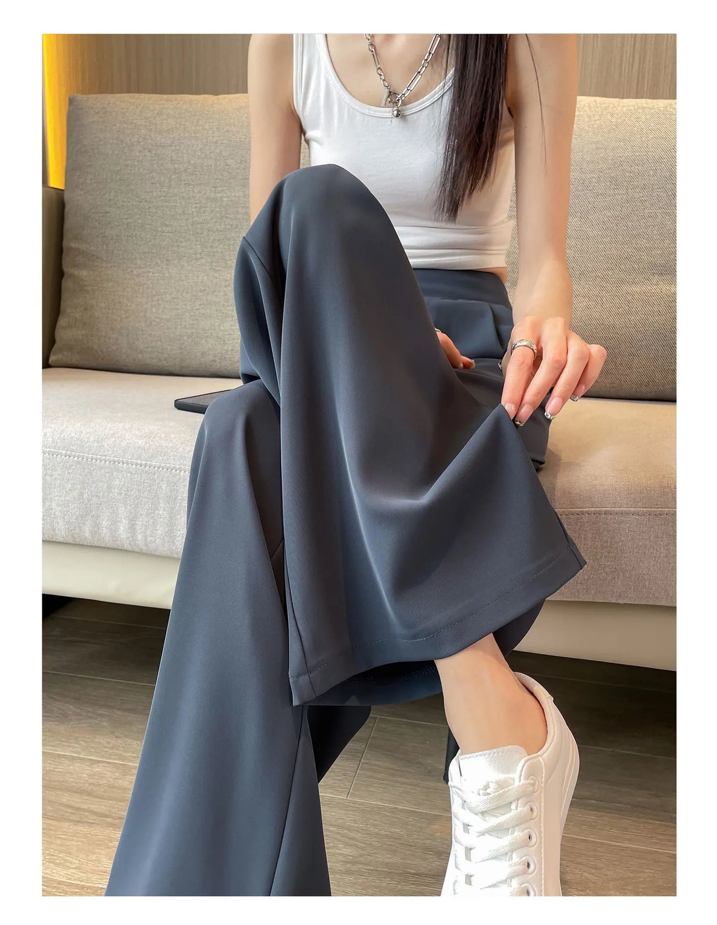 High-Waist Black Wide-Leg Pants for Women – Elegant Straight-Leg Loose Suit Trousers with Pendant Detail