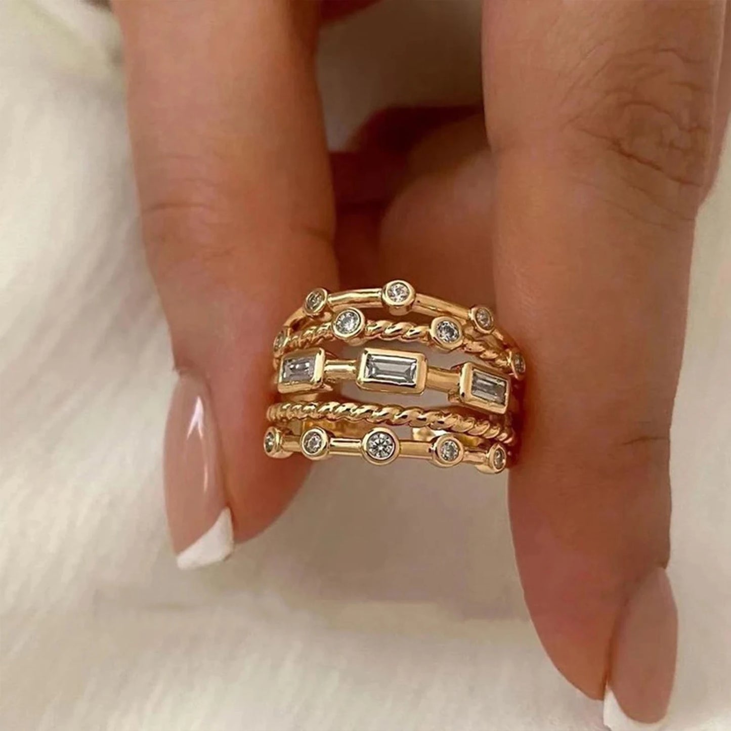 New 18K Gold Plated Sun Ring – Natural Stone Inlaid Hollow Metal Texture Jewelry for Women