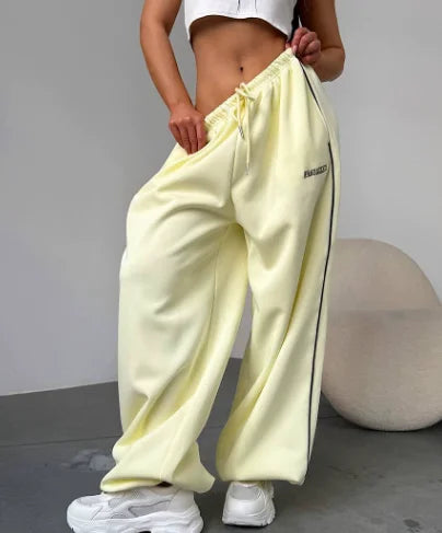 Women’s Pink Embroidered Casual Pants – Loose Straight-Leg Trousers with Elastic Waist | 2025 New Fashion