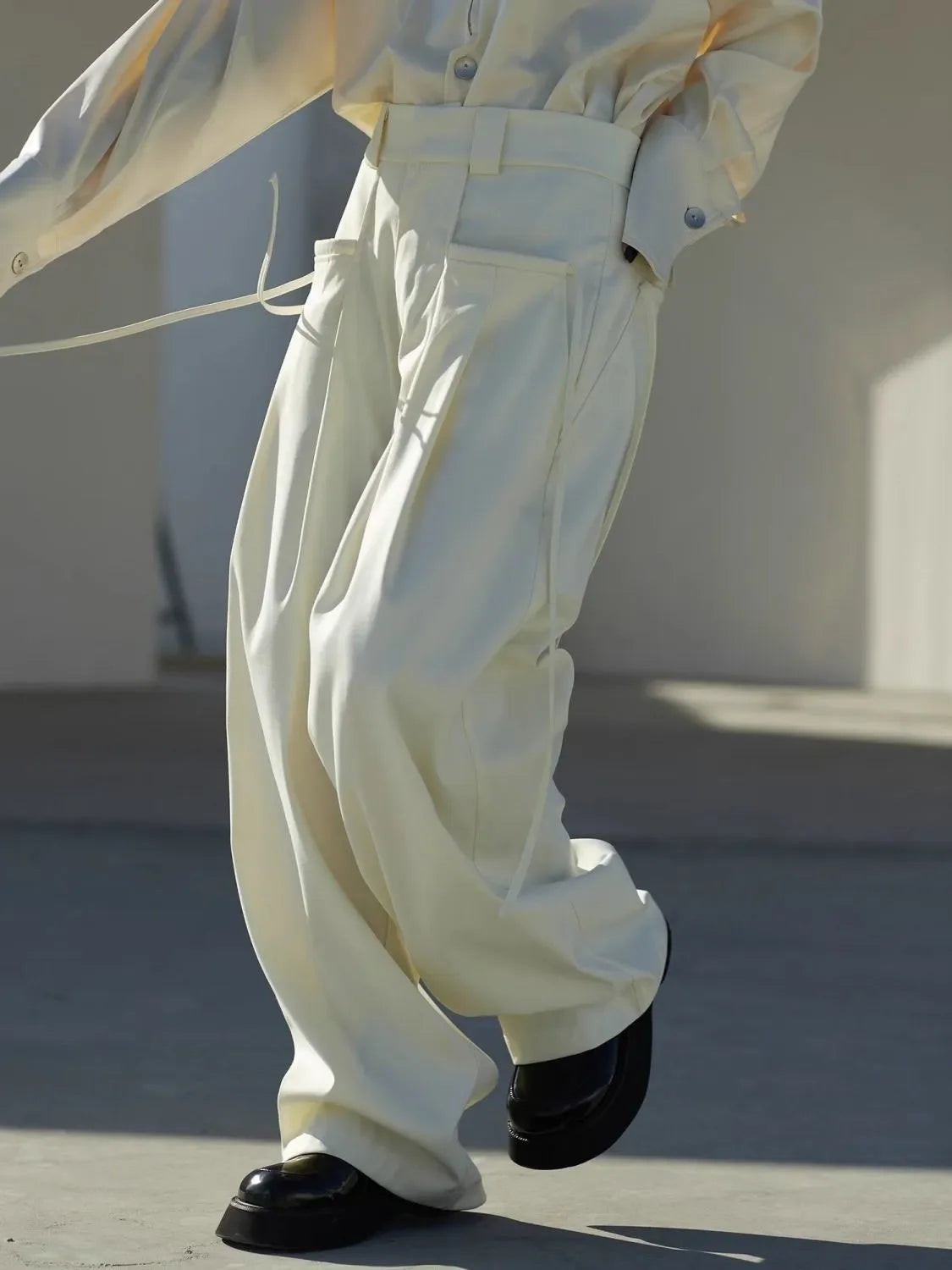 Women’s High-Waist Strap Design Wide-Leg Pants – Casual Loose Slimming Trousers for Spring & Autumn