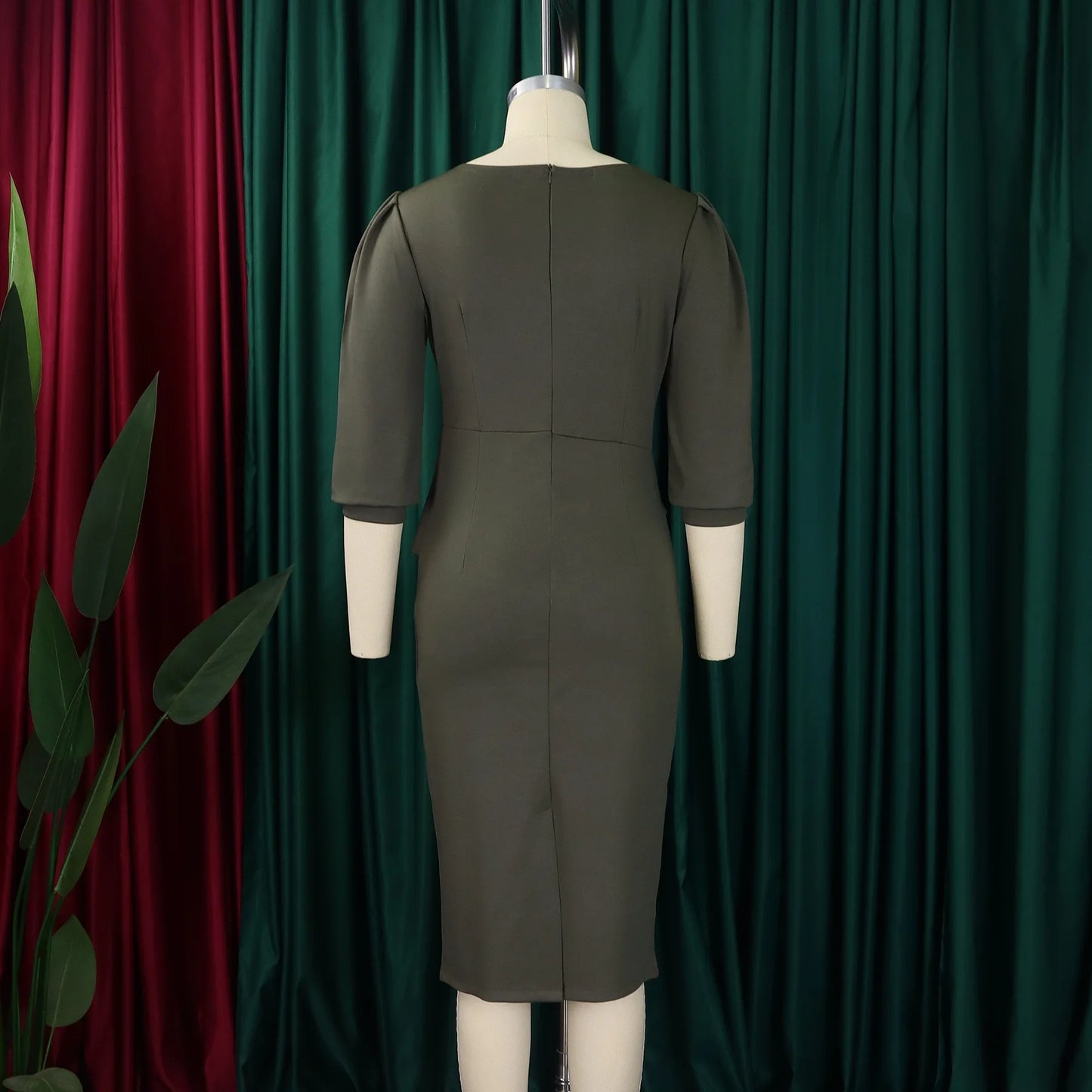 Elegant Office Dress for Women – O-Neck Half Sleeve Sheath Business Workwear Dress