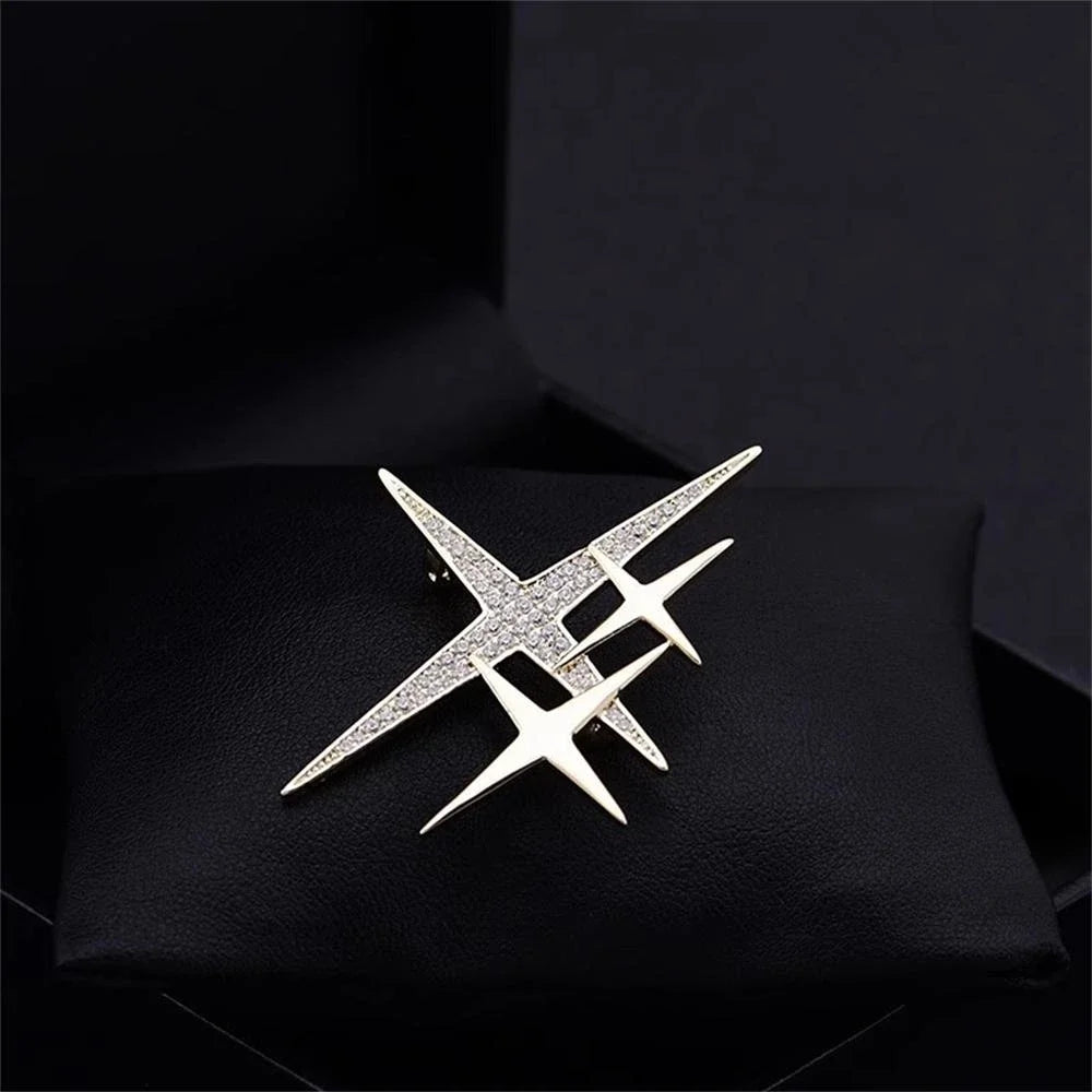 Luxury Crystal Peacock Feather Brooch – Elegant Pearl Rhinestone Lapel Pin for Women & Men, Office or Party Jewelry Gift