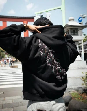 Y2K Embroidered Print Men’s Long-Sleeve Hoodie – Summer Casual Loose Street Hip-Hop Sweatshirt