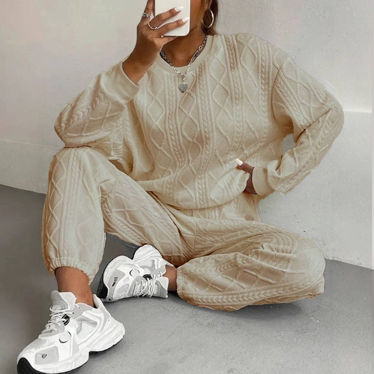 Women’s Casual Two-Piece Tracksuit Set – Long Sleeve Sweatshirt & Y2K Pants | Autumn Winter Outfit