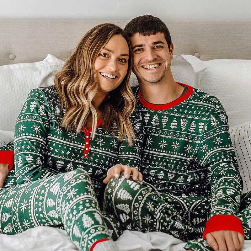 2025 Green Family Christmas Pajama Set – Matching Mom, Dad, Kids & Baby Romper Sleepwear