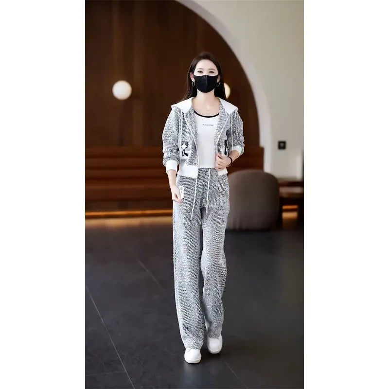 Women’s 2025 Casual Sports Two-Piece Set – Age-Reducing Hooded Cardigan & Pants | Autumn Fashion