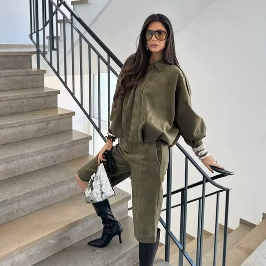 Women’s High-Waisted Casual Shorts & Long Sleeve Jacket Set – Fashion Two-Piece Outfit for Spring & Autumn