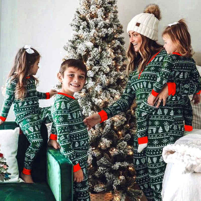 2025 Green Family Christmas Pajama Set – Matching Mom, Dad, Kids & Baby Romper Sleepwear