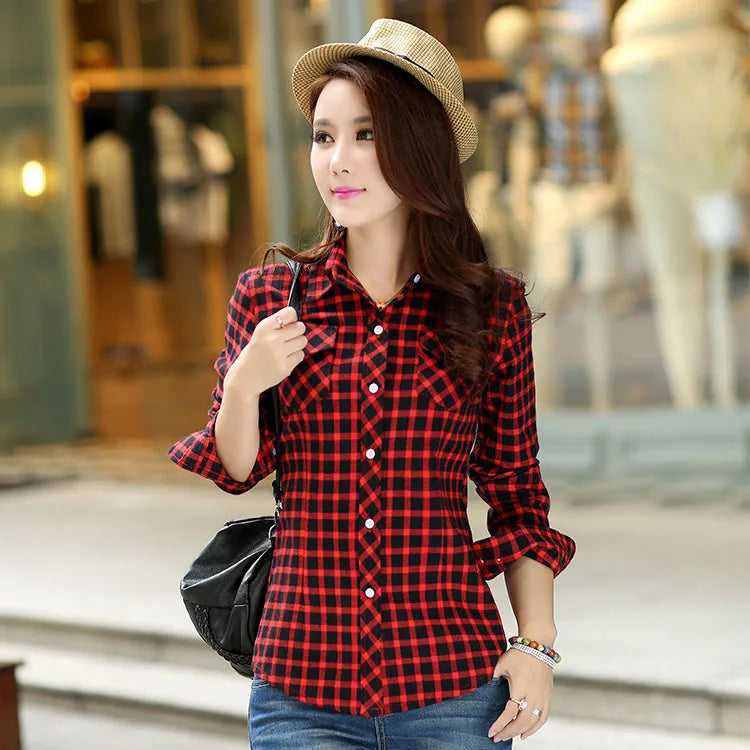Women’s Velvet Plaid Shirt Jacket – 2025 Winter Thick Warm Casual Coat