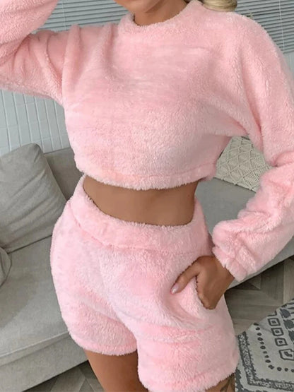 Women’s Pink Plush 2-Piece Tracksuit – Round Neck Sweatshirt & Shorts Set | Casual Home & Lounge Wear