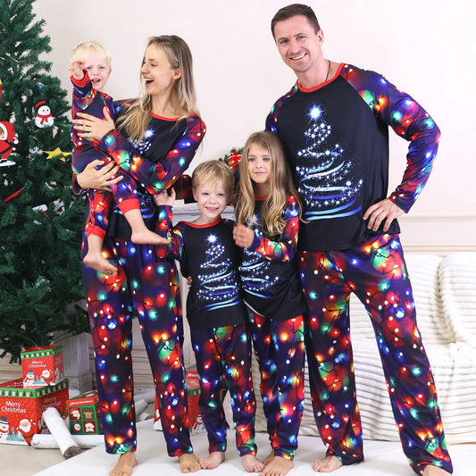 Family Christmas Pajamas Set – Reindeer & Christmas Tree Print Long Sleeve Sleepwear