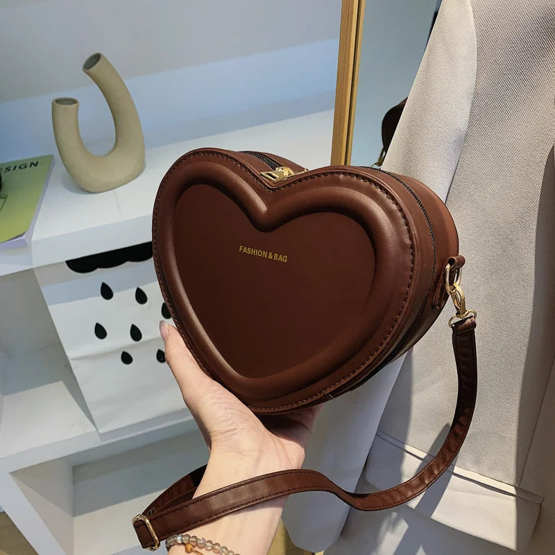 Hot Sale Solid Color Pu Leather Shoulder Bags Heart Shape Crossbody Bags For Women Fashion Small Handbags and Purse