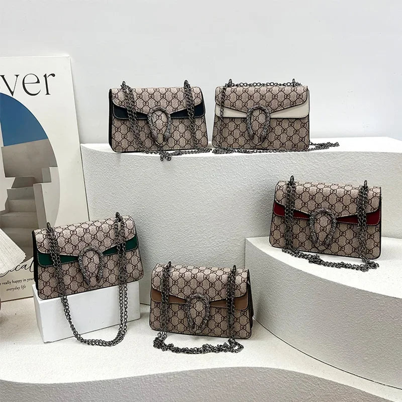 Letter Print Crossbody Bag Women's Fashion PU Design Metal Chain Strap Magnetic Lock Durable Base Daily Shopping Essential ﻿