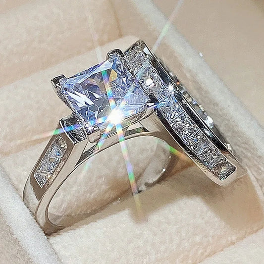 Luxury Wedding Ring Set for Women – Dazzling Square Zirconia Rhinestone Bridal Jewelry & Elegant Accessories