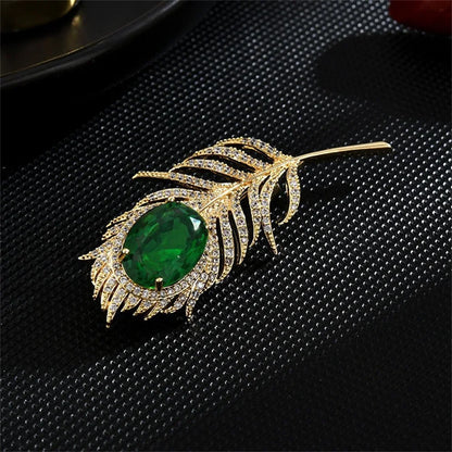 Luxury Crystal Peacock Feather Brooch – Elegant Pearl Rhinestone Lapel Pin for Women & Men, Office or Party Jewelry Gift