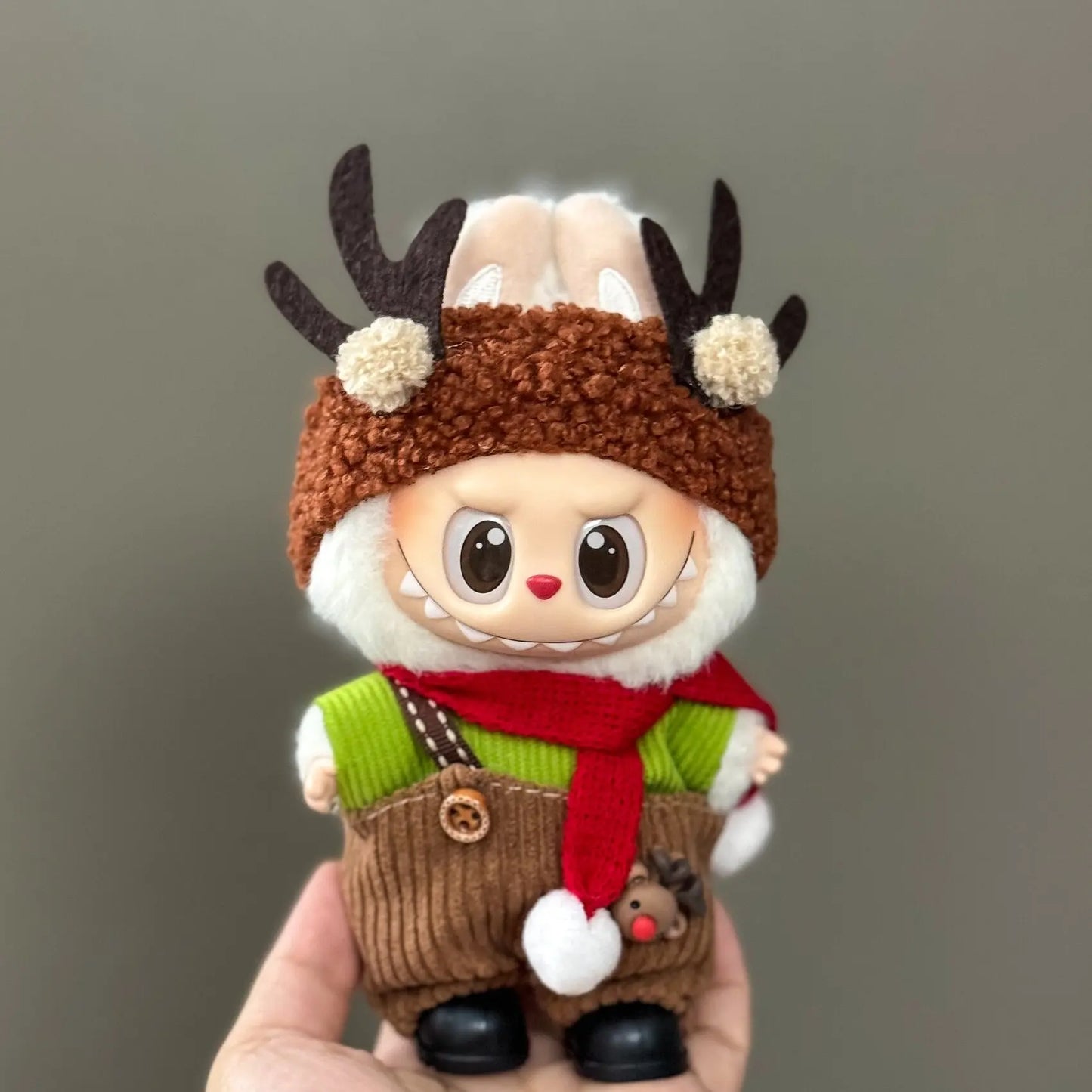 Labubu Christmas Deer Outfit – Red Festive Clothes Set for V1/V2/V3/V4 Figures, “Pin For Love” Holiday Edition