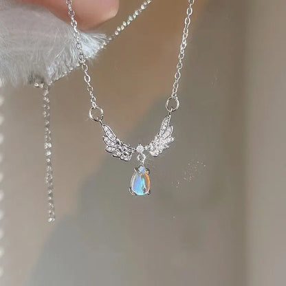 Light Luxury Angel Wings Moonstone Pendant Necklace for Women Wedding Jewelry