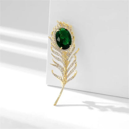 Luxury Crystal Peacock Feather Brooch – Elegant Pearl Rhinestone Lapel Pin for Women & Men, Office or Party Jewelry Gift