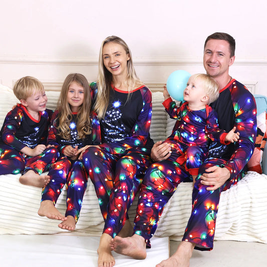 Family Christmas Pajamas Set – Reindeer & Christmas Tree Print Long Sleeve Sleepwear