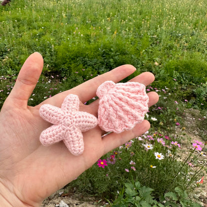 Handmade Ocean Pearl Seashell Keychain – Starfish Charm Pendant Gift for Women & Besties